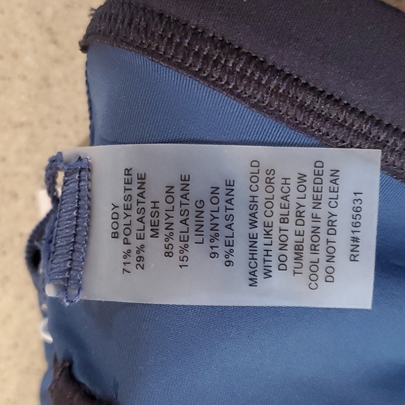 CALME by Johnny Was Endurance Sports Bra II in Blue Speckled, Size XSMALL, NWT - Picture 9 of 9